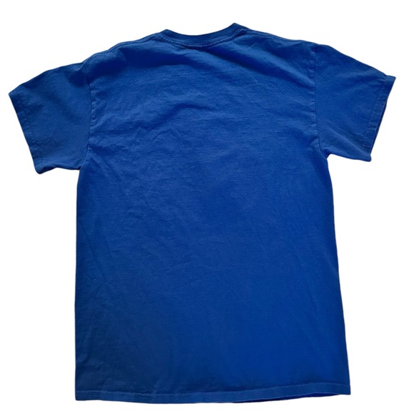 MLB Chicago Cubs Baseball The Curse Ends 1908-2016 World Champions Blue M Tee - Picture 4 of 6